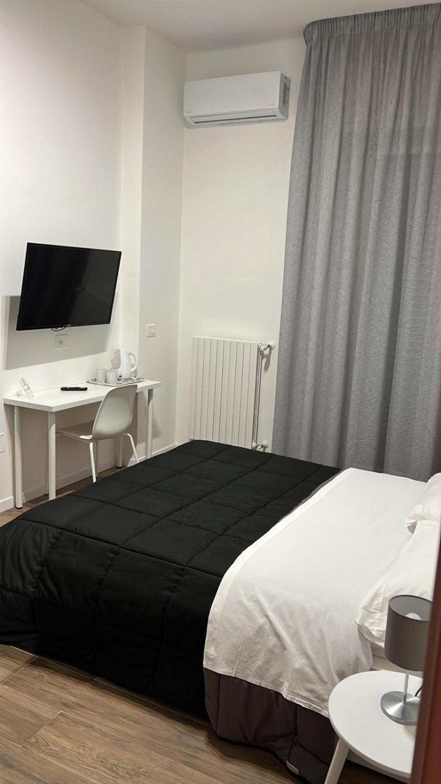 Business Home Piazza Cesare Battisti B&B Residence Foggia Kültér fotó